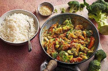 Chinese-style chicken and broccoli 