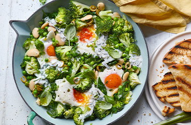 Green-baked eggs