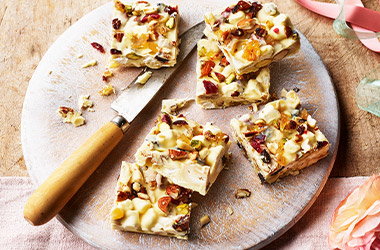 White chocolate and ginger rocky road