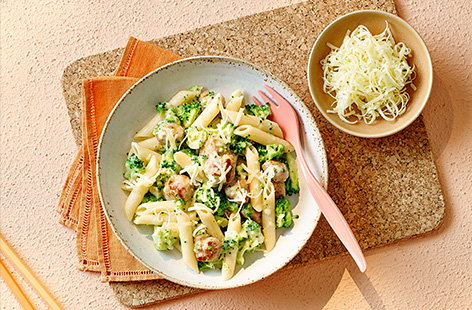 Kids will love this creamy pasta recipe. It turns a handful of ingredients into a hearty lunch that takes little time to make!