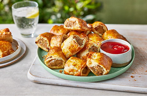 3-ingredient extra-veg sausage rolls