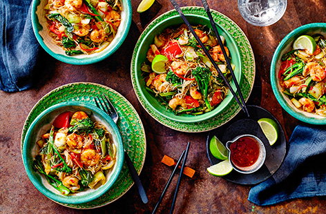 Looking for a quick and easy dinner? Look no further. This simple healthy chilli prawn stir-fry, with colourful red pepper, pak choi and broccoli packs a flavour punch and is ready to eat in 20 minutes.