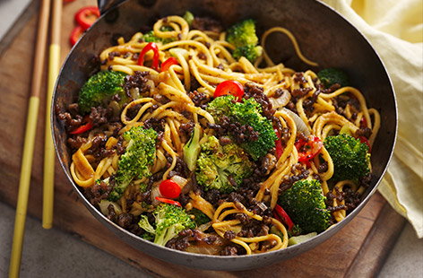 A different approach to the tried and tested stir-fry, using minced beef steak ensures your meat gets crispy and delicious in no time