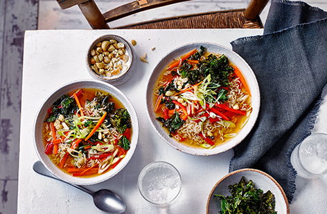 Tuck into this Japanese-style bowl of brown rice with colourful vegetables and a light miso broth.