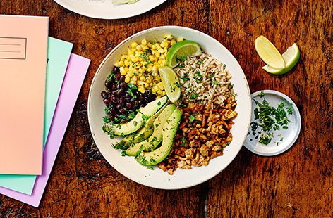 Little ones will love this mild-spiced Mexican-style taco bowl made with lean turkey mince, wholegrain rice, black beans and veggies. 