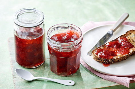 We all love homemade strawberry jam, so why not give it a bit of a spicy kick with cracked black pepper