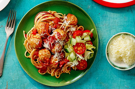 Turkey meatballs and tomato spaghetti