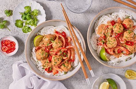 Southeast Asian flavours are the inspiration behind this sizzling satay chicken meatball recipe, where smooth peanut butter adds a nutty bite to a warmly spiced curry sauce