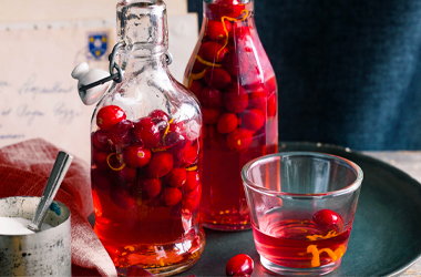 Cranberry gin