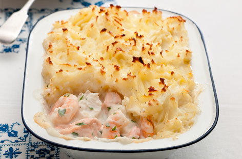 As comforting and delicious as it is easy to make, this creamy fish pie is the meal your dinner table has been waiting for. Dig through the bed of cloudy mashed potatoes on top to reach the creamy, garlicky seafood mix inside and you'll be in heaven in no time.