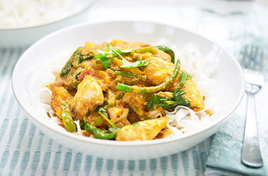 Gluten-free coconut chicken curry