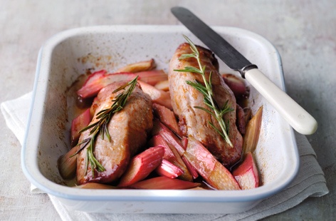 From Sunday roasts to stir-fries, find a new favourite pork fillet recipe with our great ideas.