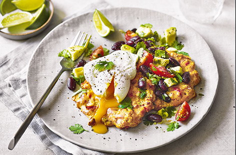 Baked sweetcorn fritters with Mexican-style salad