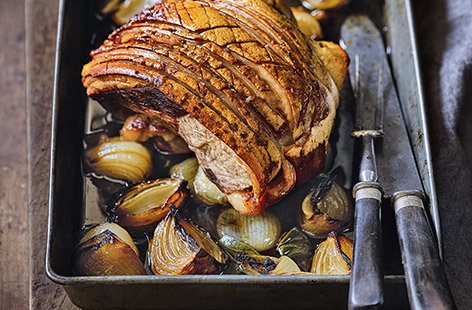 Roast pork with crackling