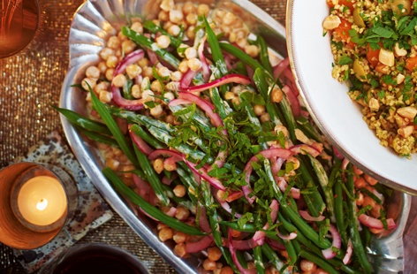 This light side dish is packed with refreshing Middle-Eastern flavour – fragrant cumin and fresh mint combine with chickpeas, crisp green beans and red onion for the perfect Christmas party food