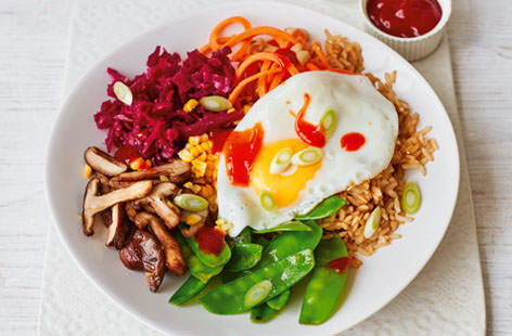 A street food favourite all the way from Korea, this virtuous, veggie-friendly version of a bibimbap is as gloriously colourful as it is full of authentic flavours