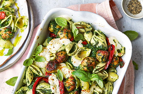 Pesto and chicken meatball bake