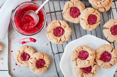 Almond and raspberry chia jam drops