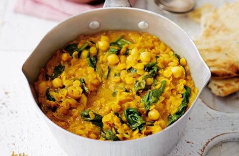 Make this wholesome and hearty dhal dish made with coconut milk, chickpeas and red lentils