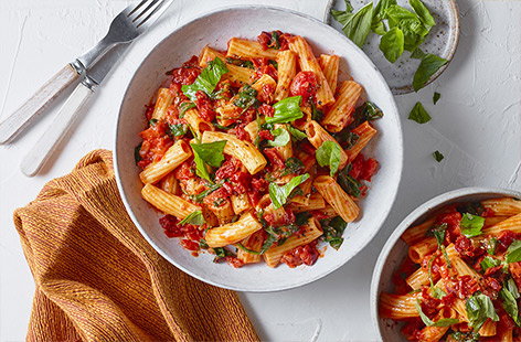 Everyone has a speedy pasta dish up their sleeves and this is definitely one to try! It turns simple ingredients into something delicious, the sundried tomatoes give a lovely depth of flavour whilst basil keeps things fresh.