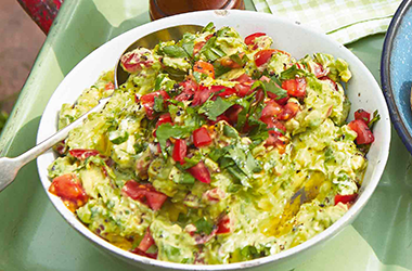 Smashed avocado dip